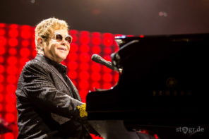 Elton John Tour 2017 / Elton John Live 2017 / Elton John Wonderful Crazy Night Tour 2017 / Lanxess Arena Köln